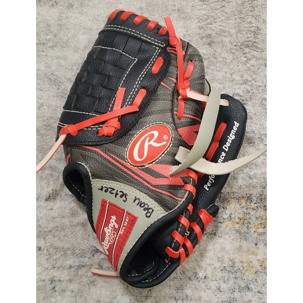 Rawlings Kids Savage 10-in T-ball Glove Black Grey Red